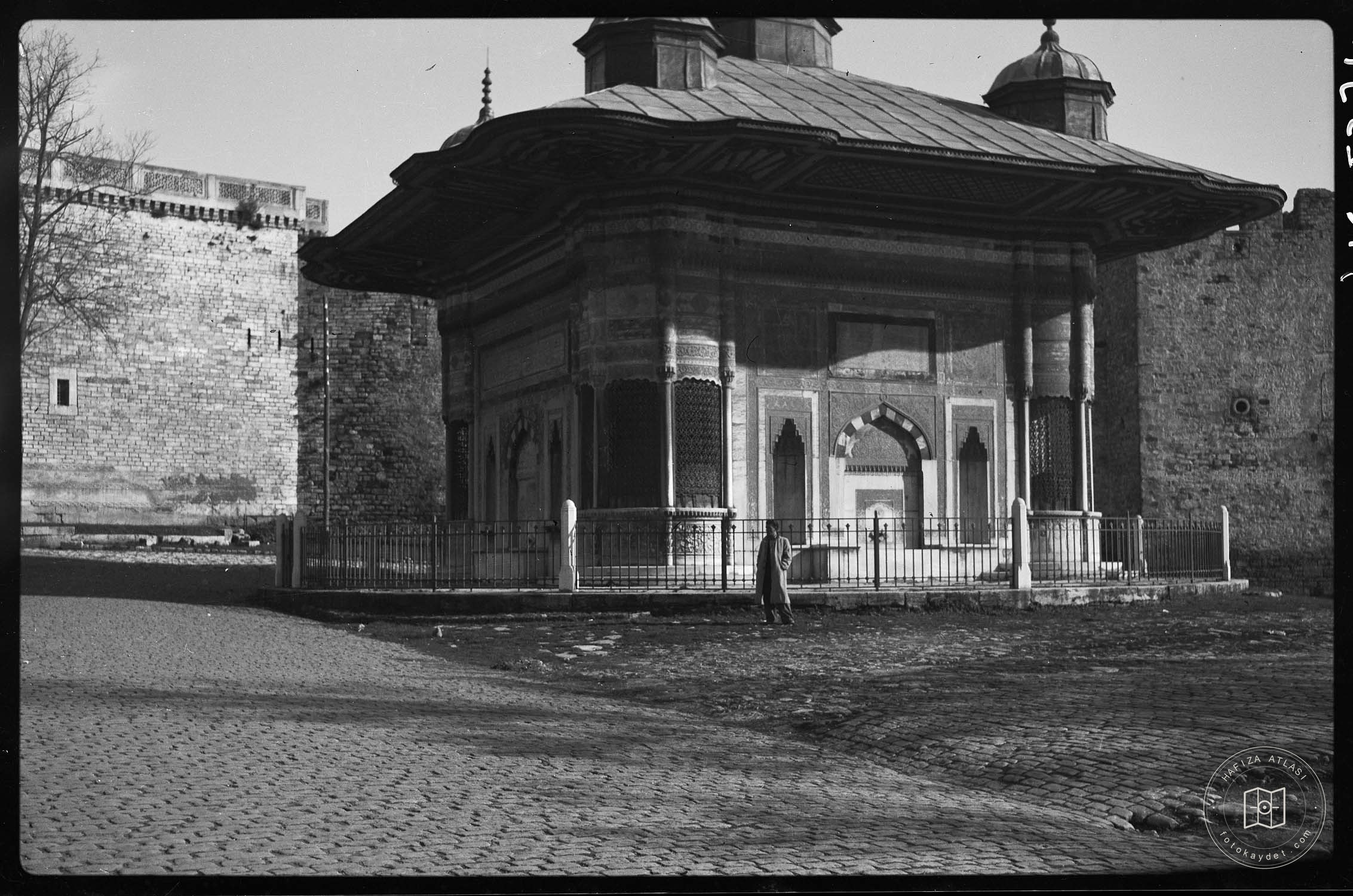 III. Ahmet Sebili and Fountain