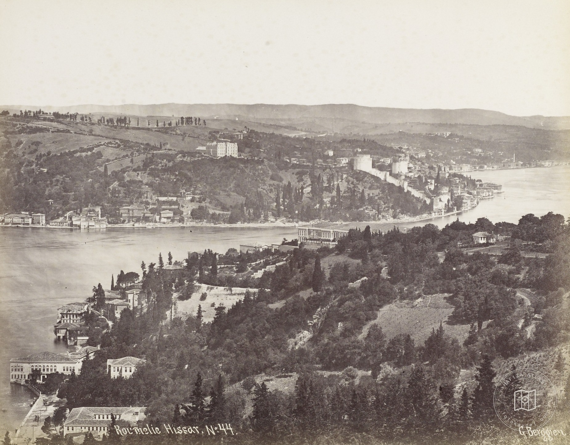 Kandilli Backs Rumeli Hisar and Bosphorus