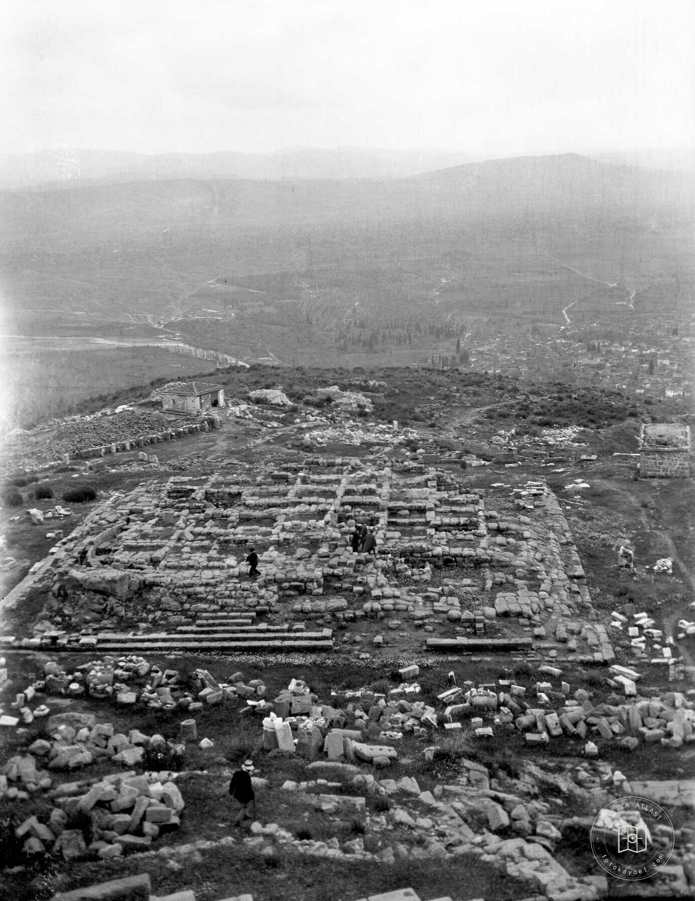 Pergamon Zeus Sunağı Temeli