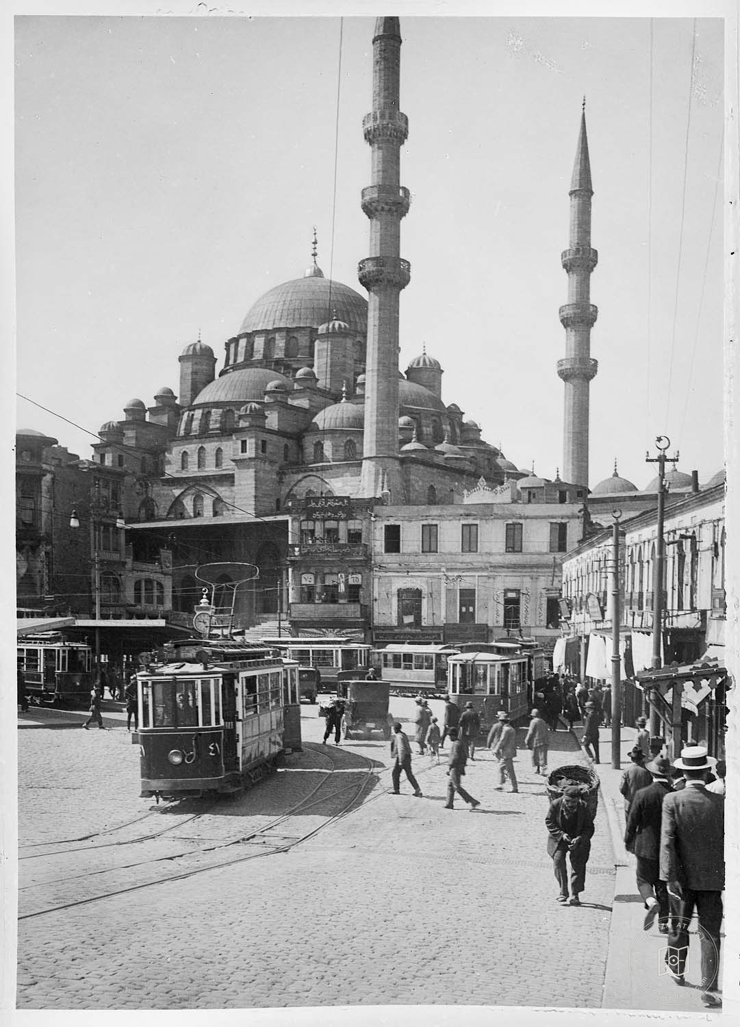 Galata Köprüsü’nden Yeni Cami’ye Bakış