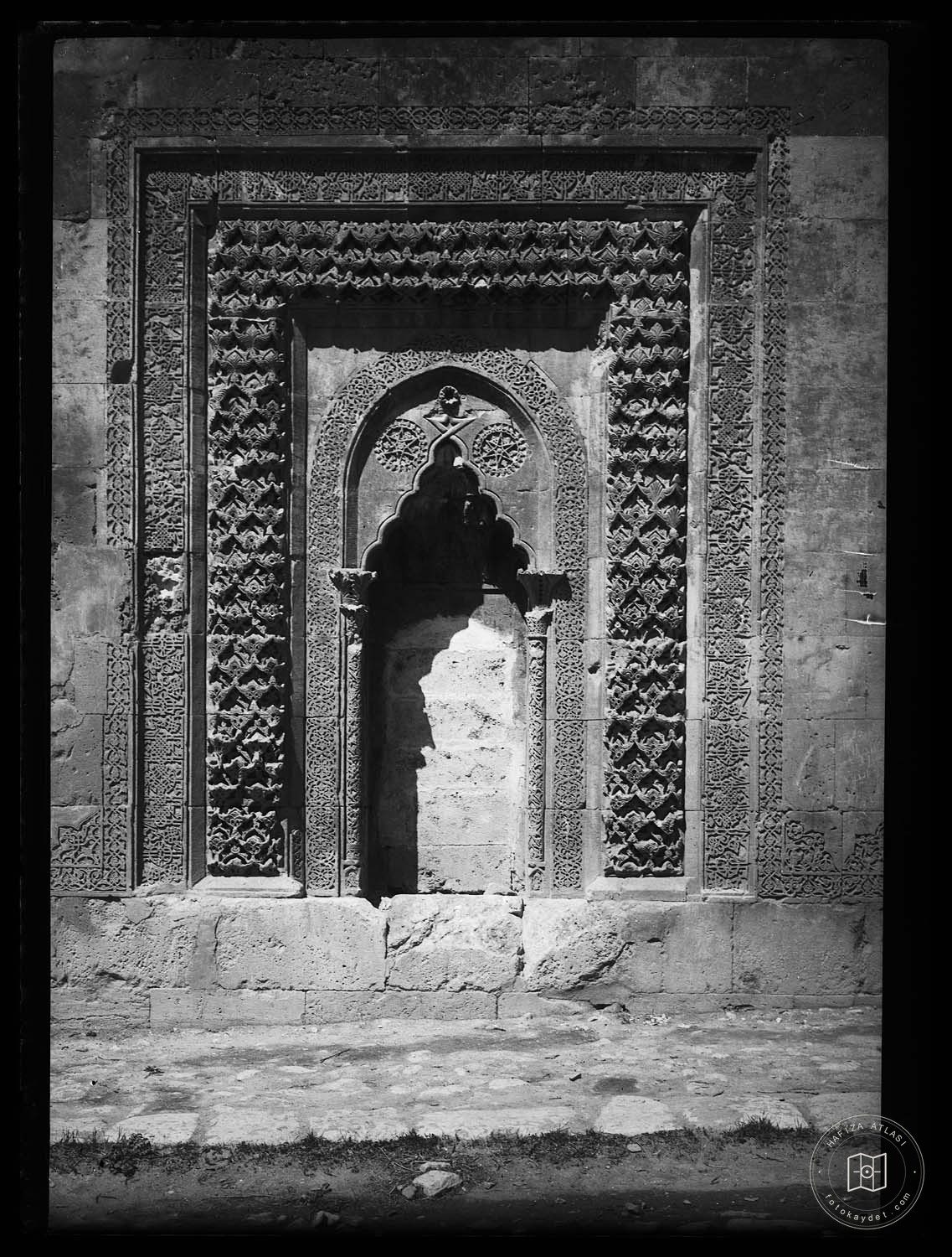 Double Minareli Medrese
