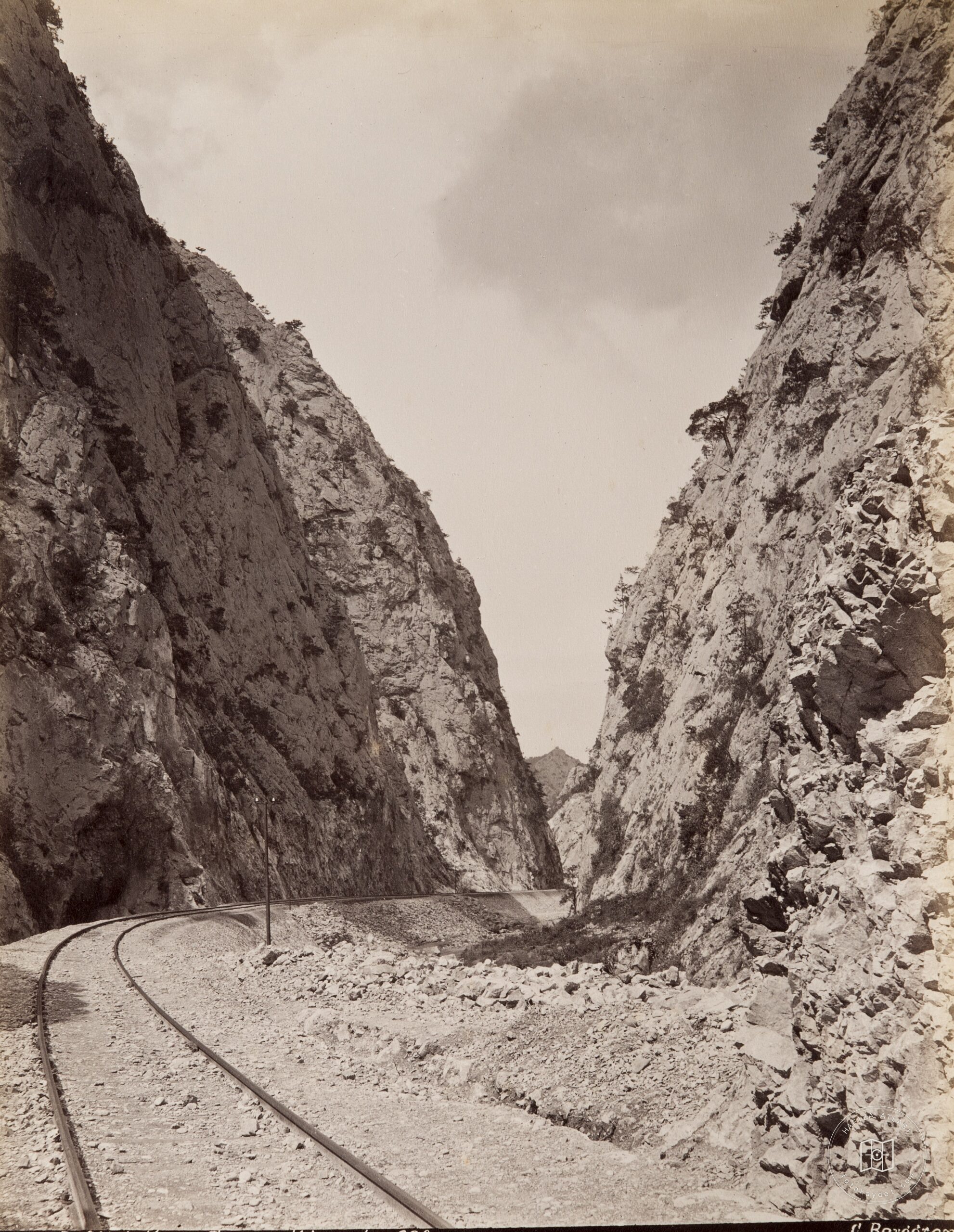 Karasu Geçidi, 220. KM