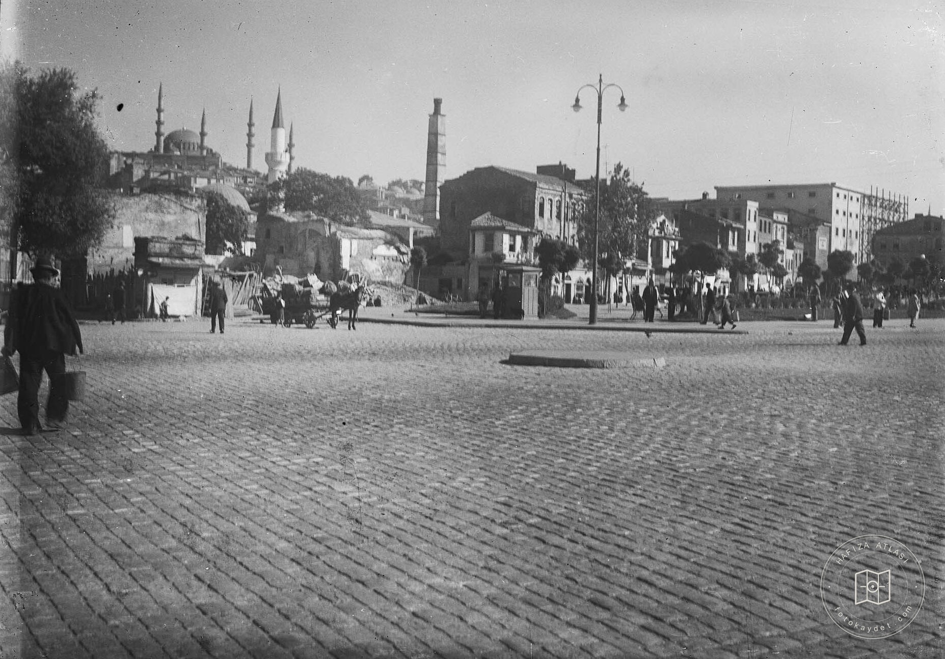Yavuzer Sinan Mosque and Environment