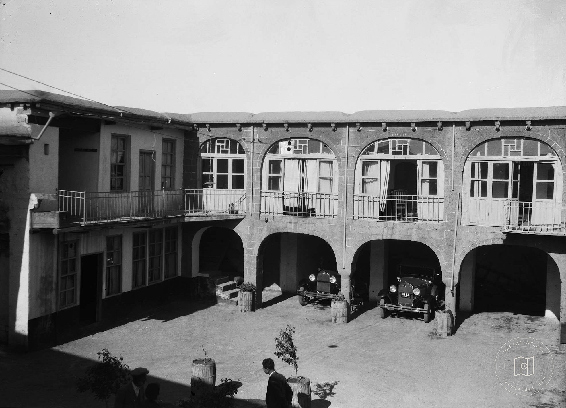 Diyarbakır Çifte Han Avlusuna Bakış
