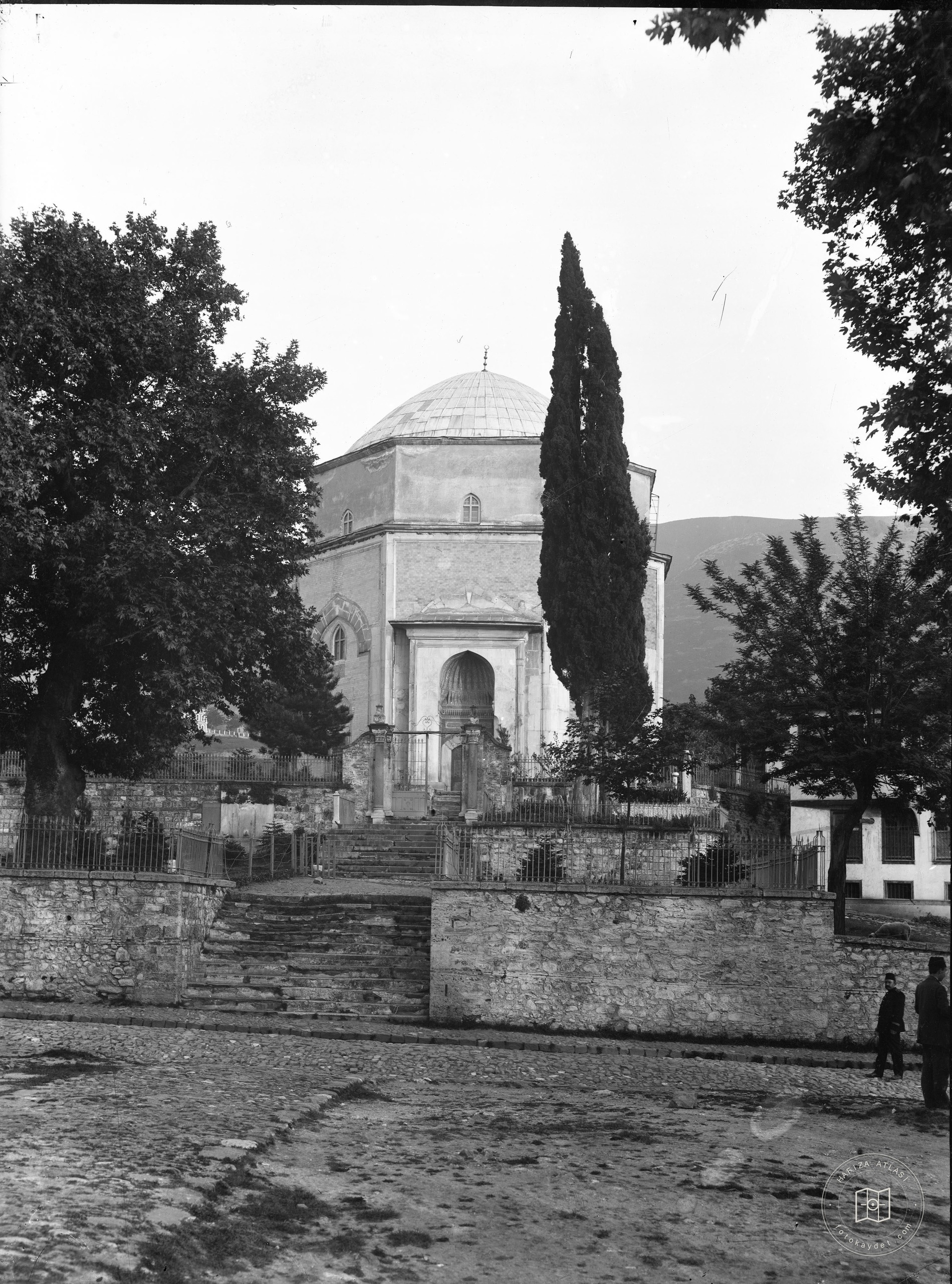 Green Tomb