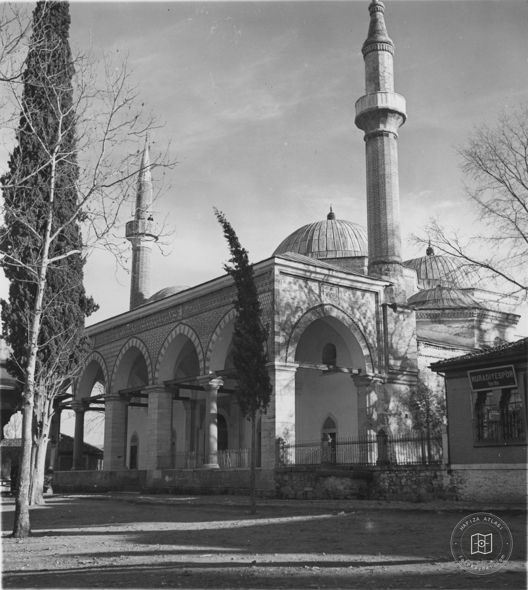 Muradiye Camii Kuzeybatıdan Görünümü