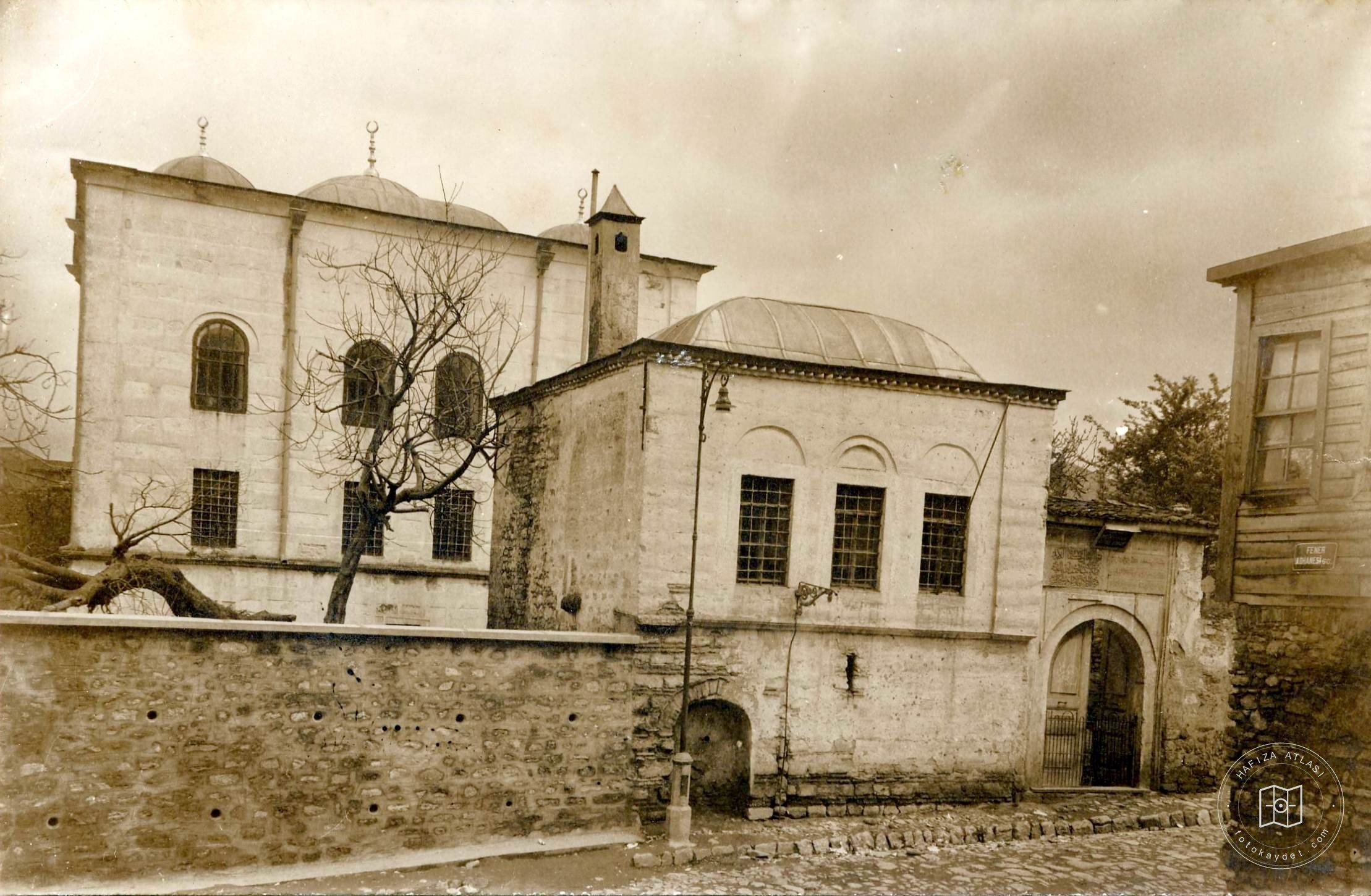 Murat Molla Library