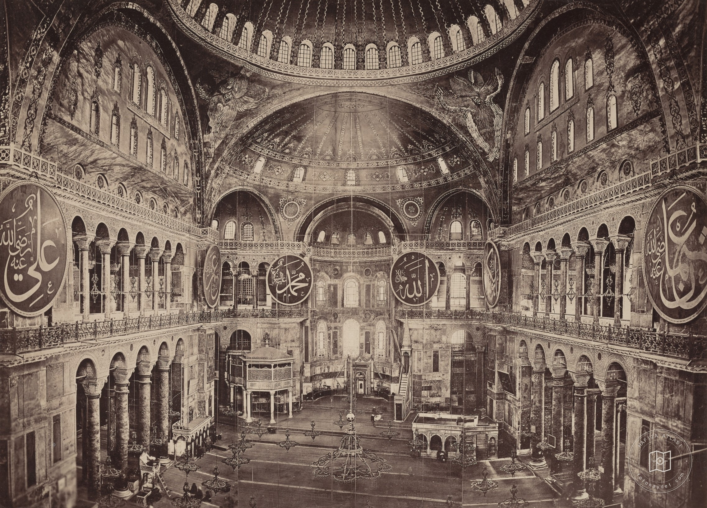 Photographs of Ayasofya Camii İç Mekan