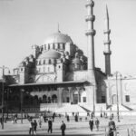 Eminönü Square and New Mosque