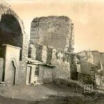 Berberbaşı Ali Ağa Çeşmesi ve Surlar