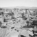 Sivas Kalesi’nden Çifte Minareli Medrese Yönü