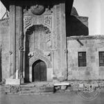İnce Minareli Medrese Taç Kapısı