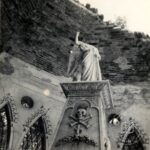 Kangelaris Ailesi Anıt Mezarı