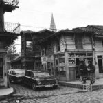 Saraçlar Caddesi’nden Medrese Sokak’a Bakış