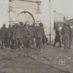 Yeşilköy Abdülmecit Han Çeşmesi Önünde Türk Askerleri