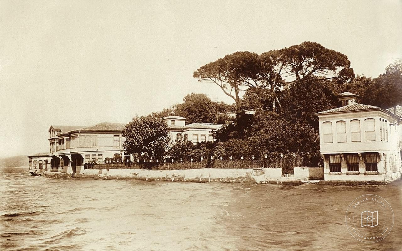 Seven-Sekiz Hasan Pasha Yalısı