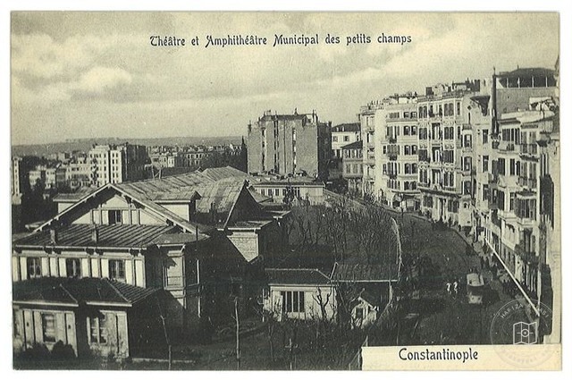İstanbul — Tepebaşı Tiyatroları