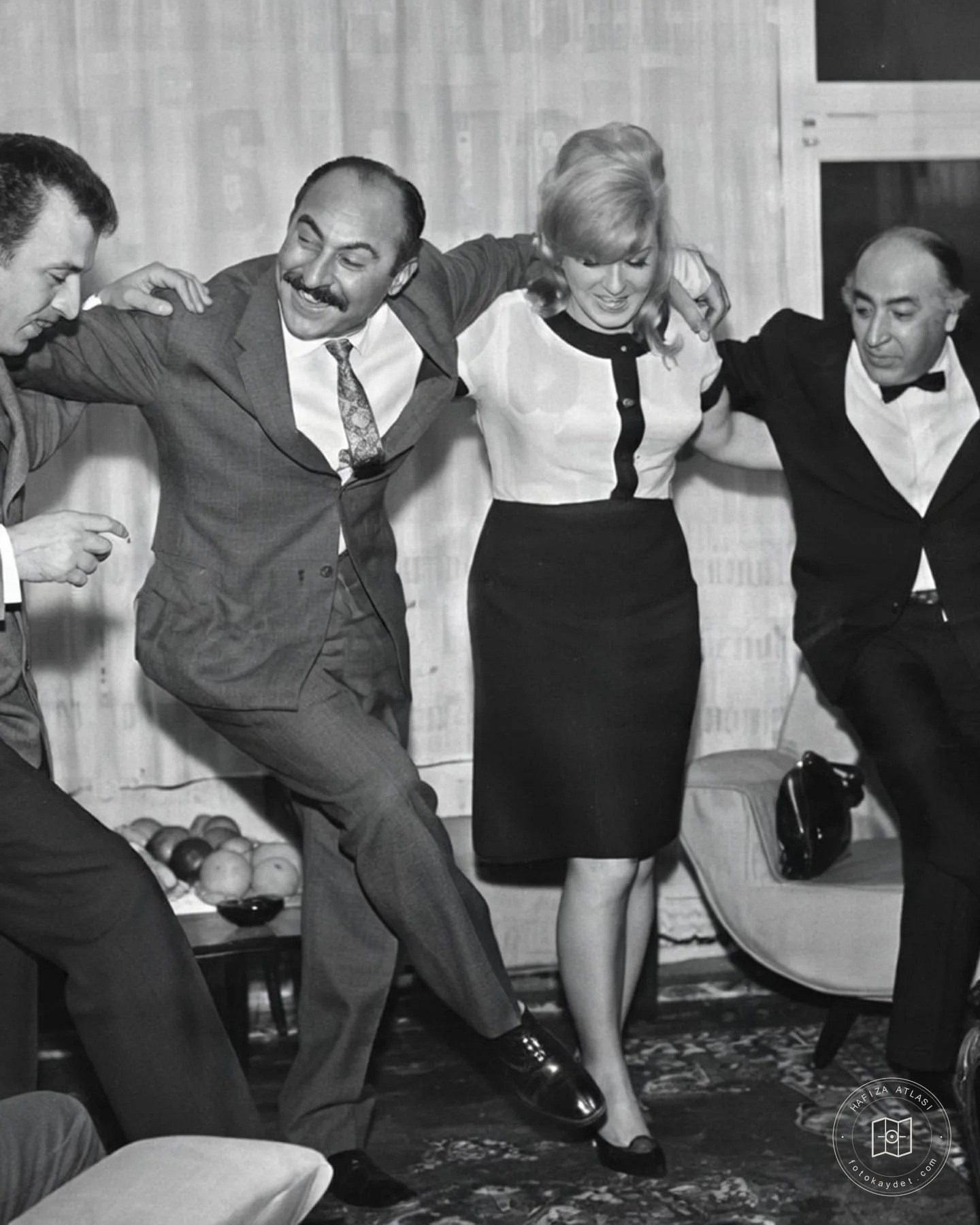 Ali Şen’in Etiler’deki evinde sanatçılar, 1967