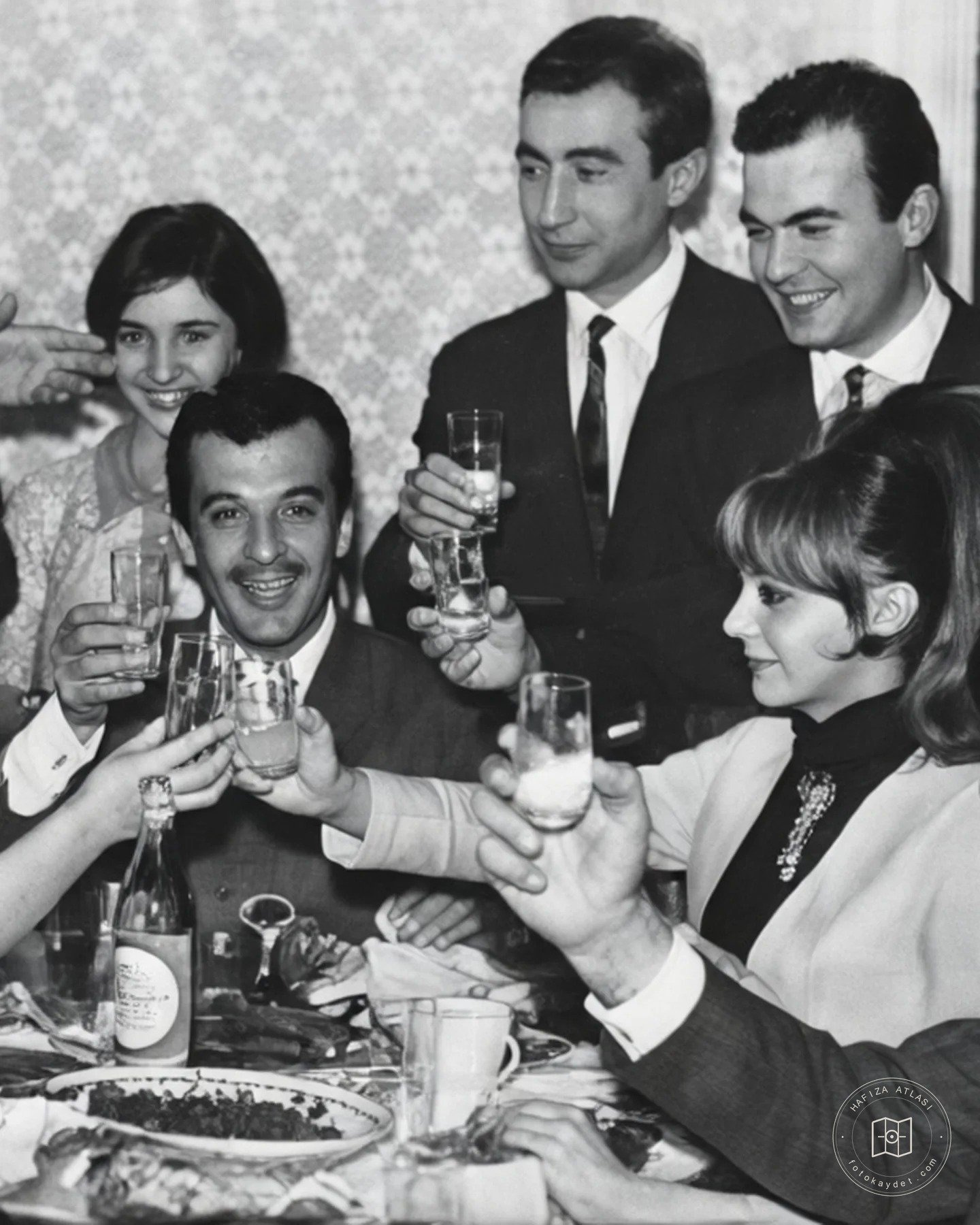 Ali Şen’in Etiler’deki evinde sanatçılar, 1967