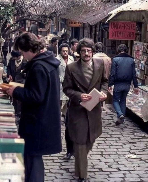 Beyazıt Sahaflar Çarşısı, 1977