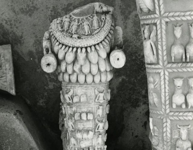 The statue of Artemis and women in the Ephesus Museum courtyard, 1962