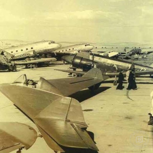 THK-13 uçan kanat planörü