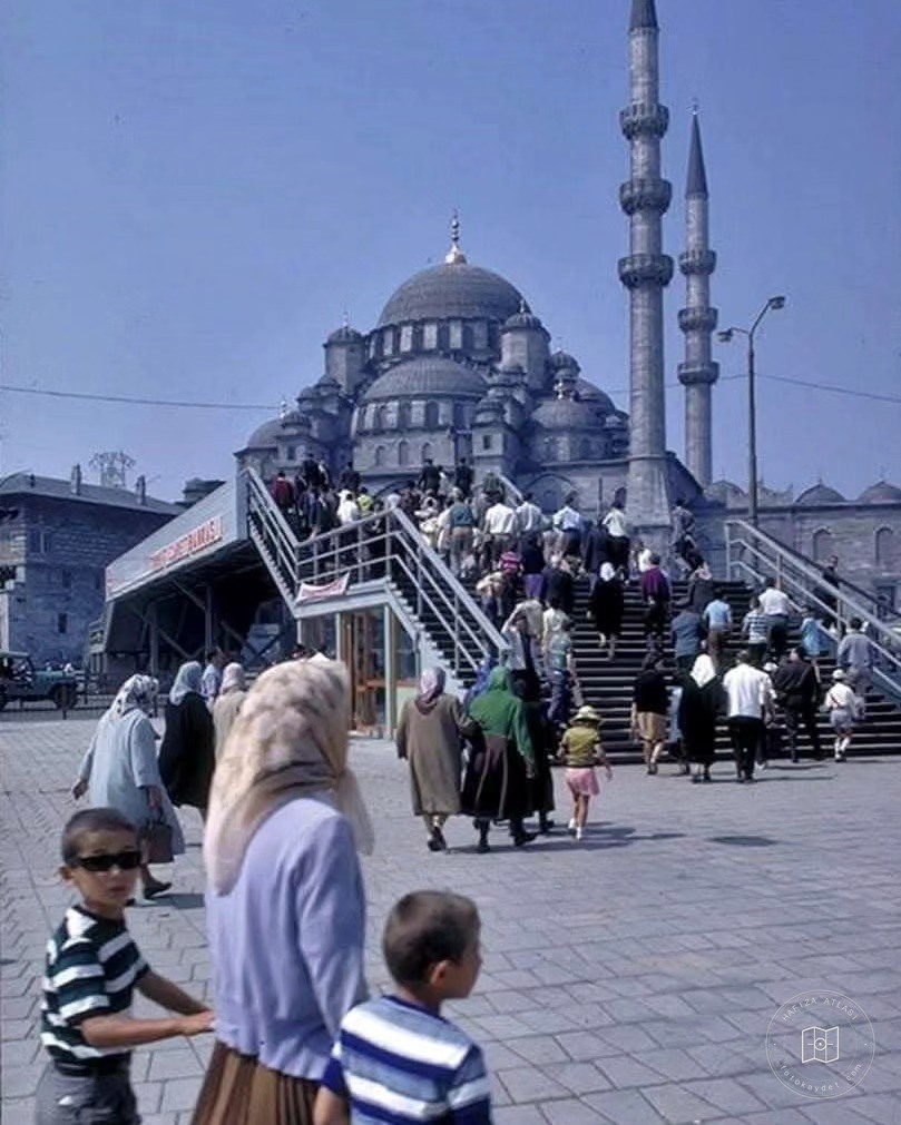 Eminönü üst geçidi, 1969