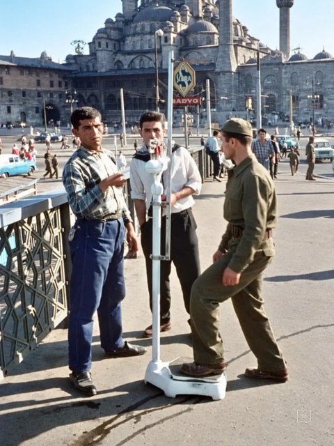 A soldier being weighed on Galata Bridge, 1972
