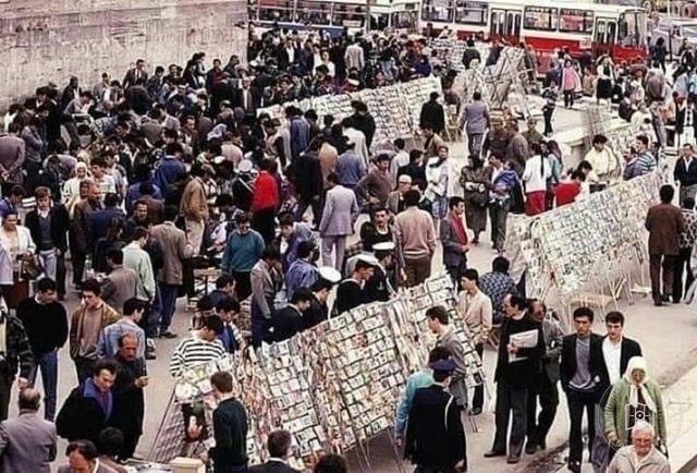 A street postcard stall in Eminönü, 1980s