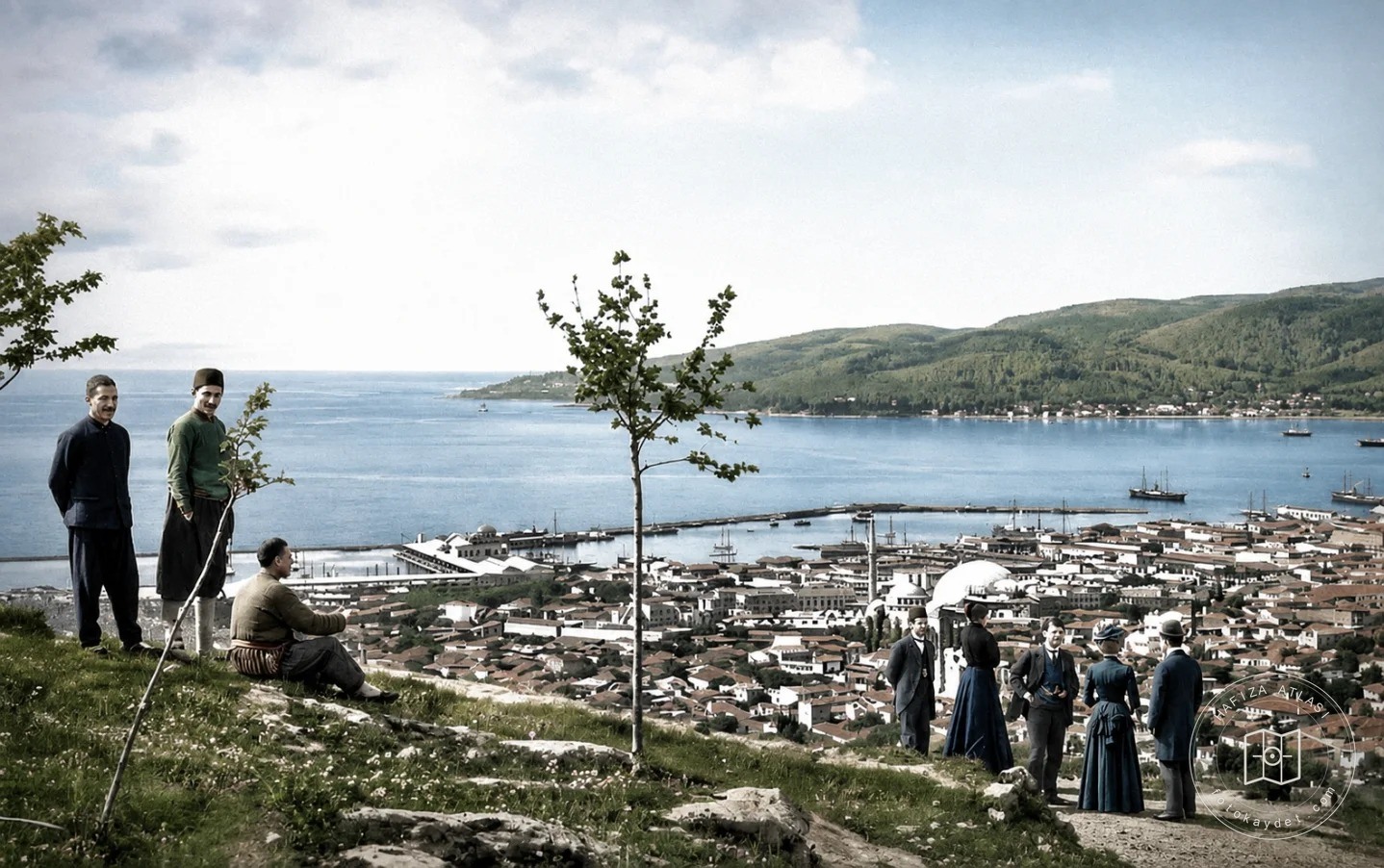 Kadifekale yamaçlarından İzmir, yaklaşık 1910’lar
