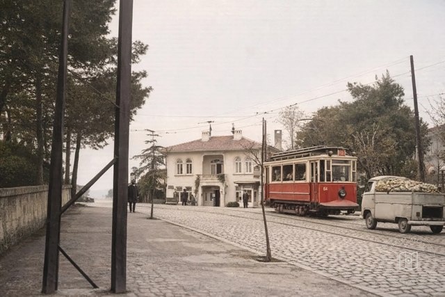 The former district governor’s office in Doğancılar, Üsküdar, 1962