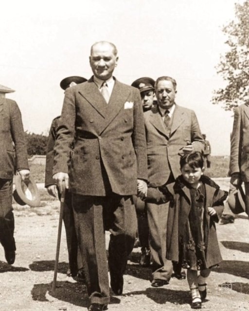 Mustafa Kemal Atatürk and his companions