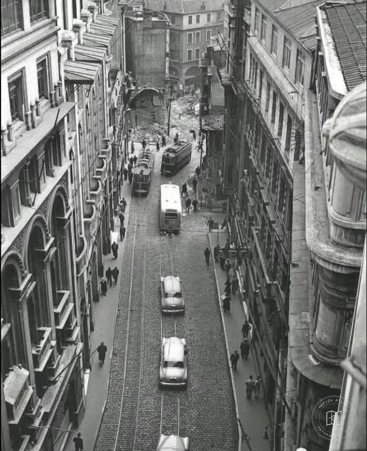 Bankalar Caddesi, Karaköy, 1960