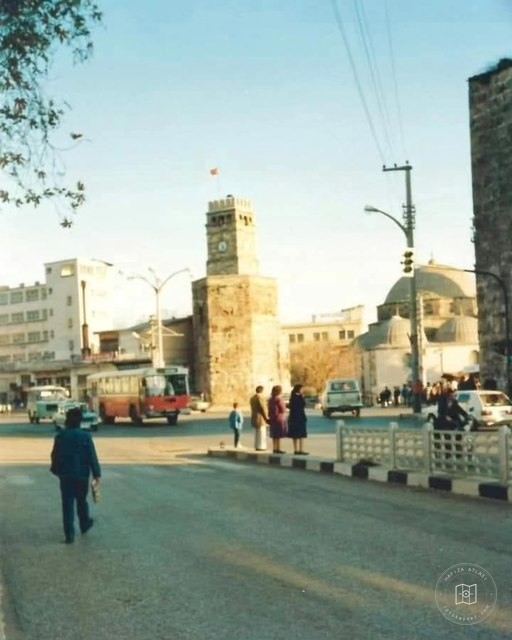 Antalya Saat Kulesi, 1988