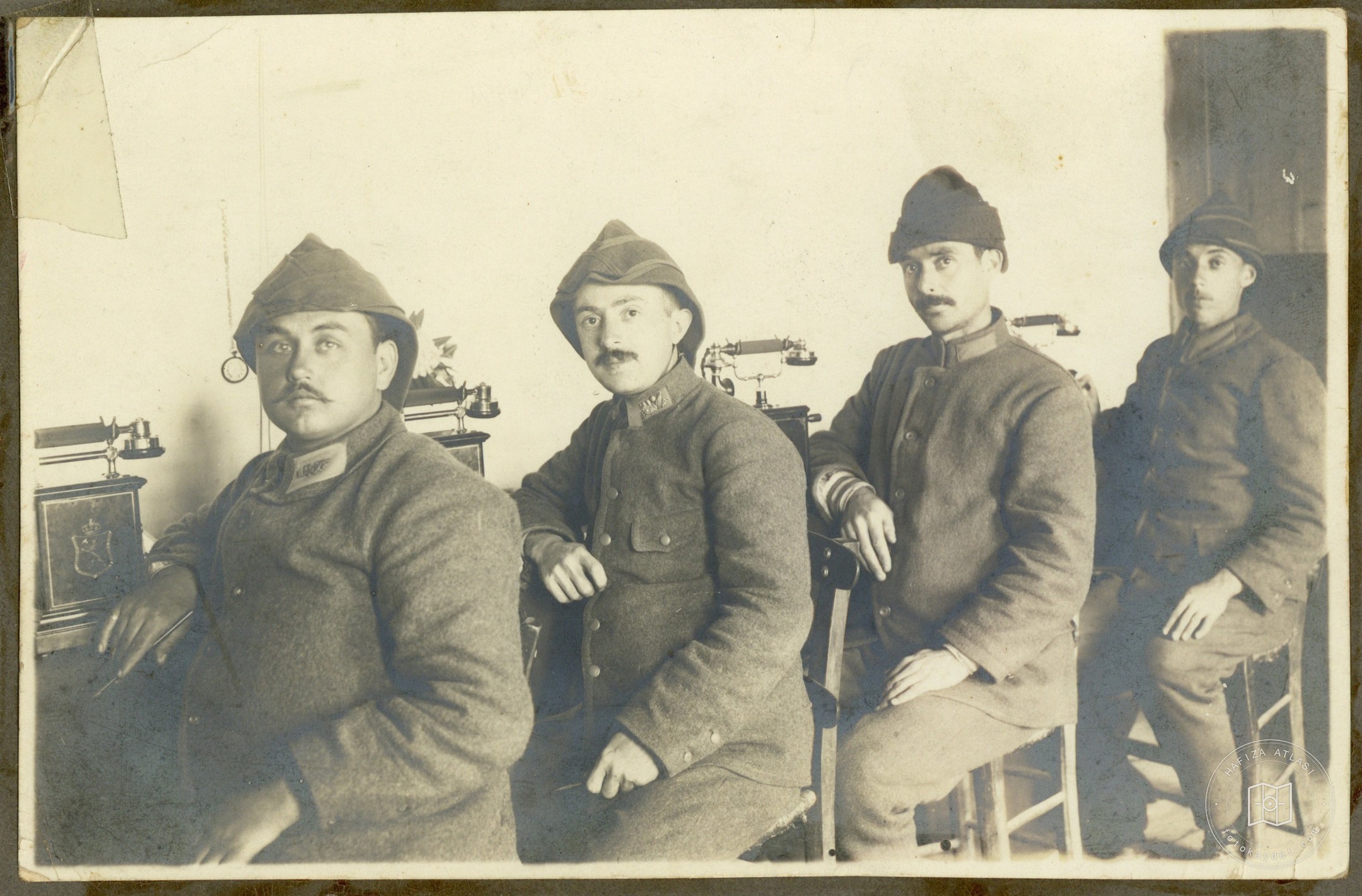 Telephone operators on the Gallipoli front