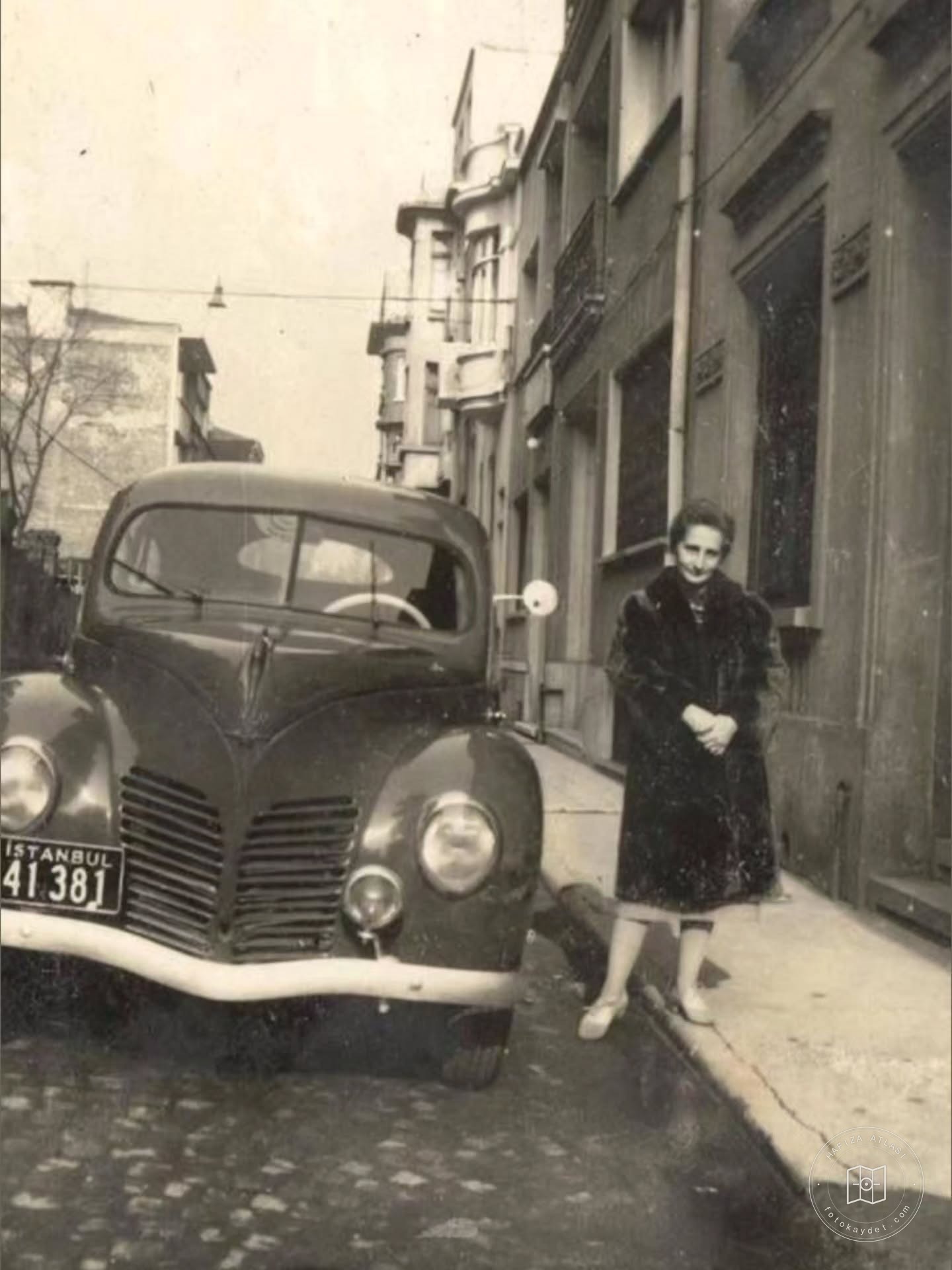 Dolmuş şoförü Hacer Yalçın, 1962