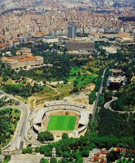 İnönü Stadium, Beşiktaş, 1972