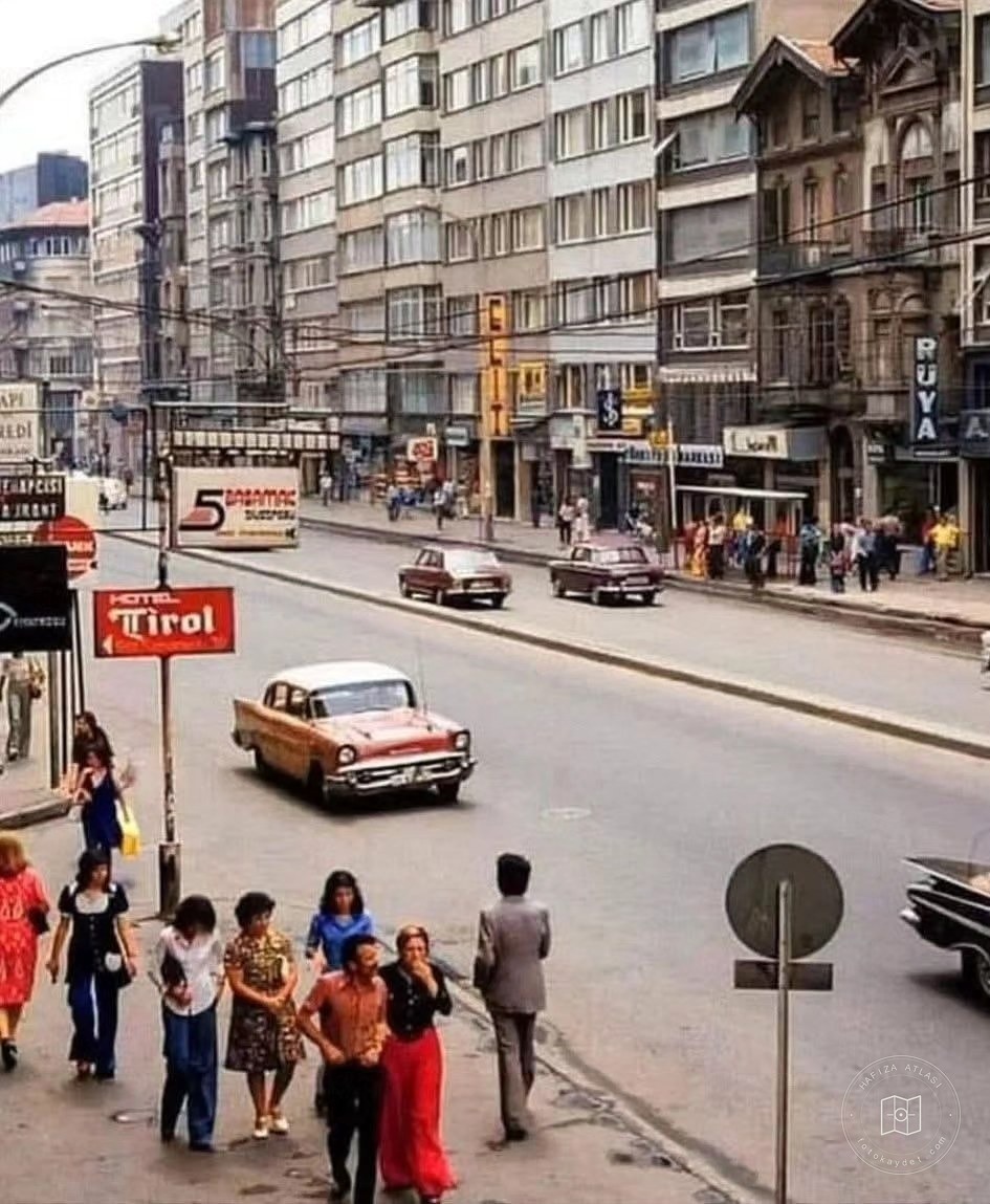 Şişli Halaskargazi Caddesi, 1970