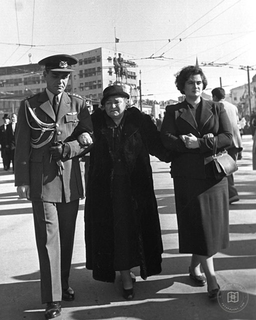Makbule Atadan Atatürk’ün cenaze töreninde, 1938