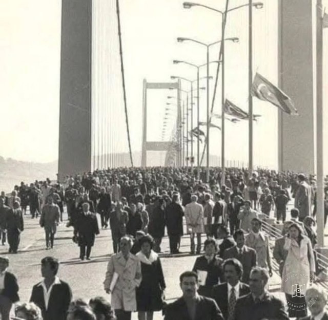 The opening of the Bosphorus Bridge, 1973