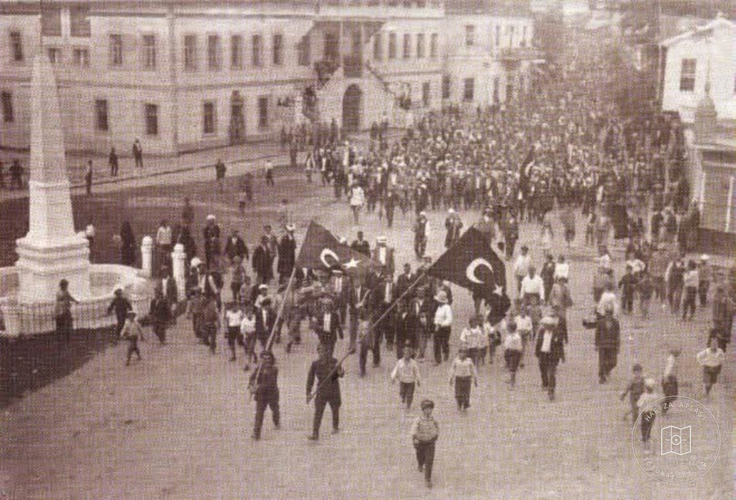 Views of Rize, 1925–1960