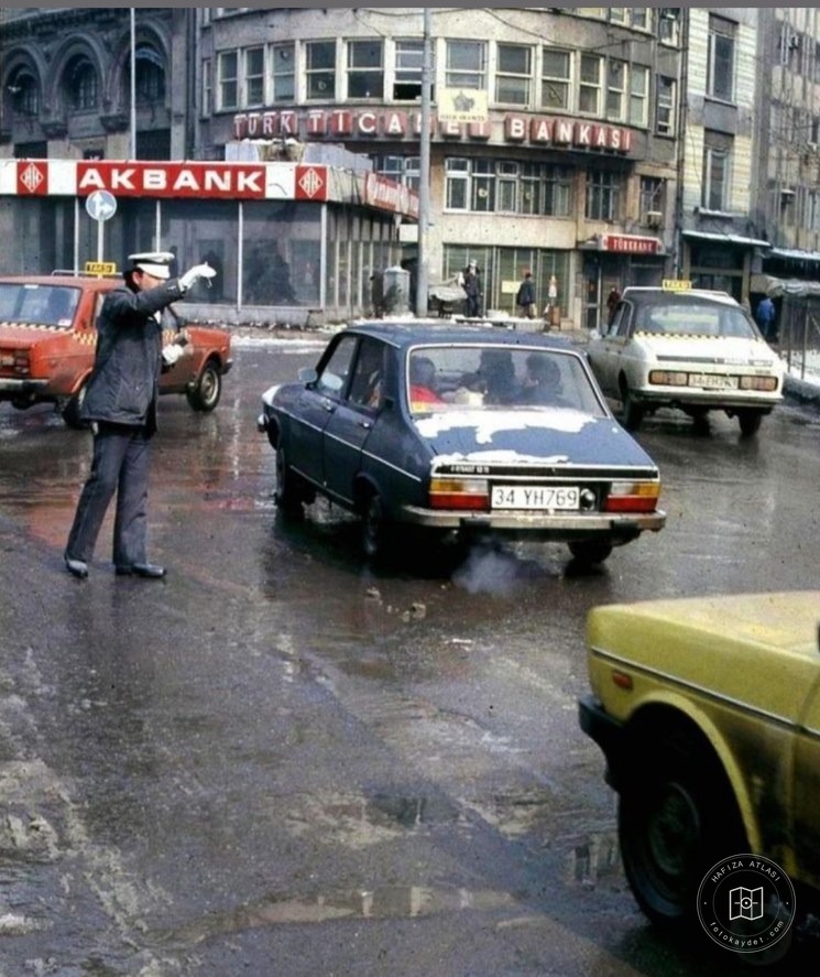 Karaköy, 1980s