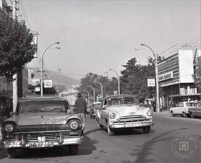 Atatürk Street in Bursa, 1960s