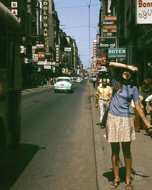 İstiklal Caddesi, 1974