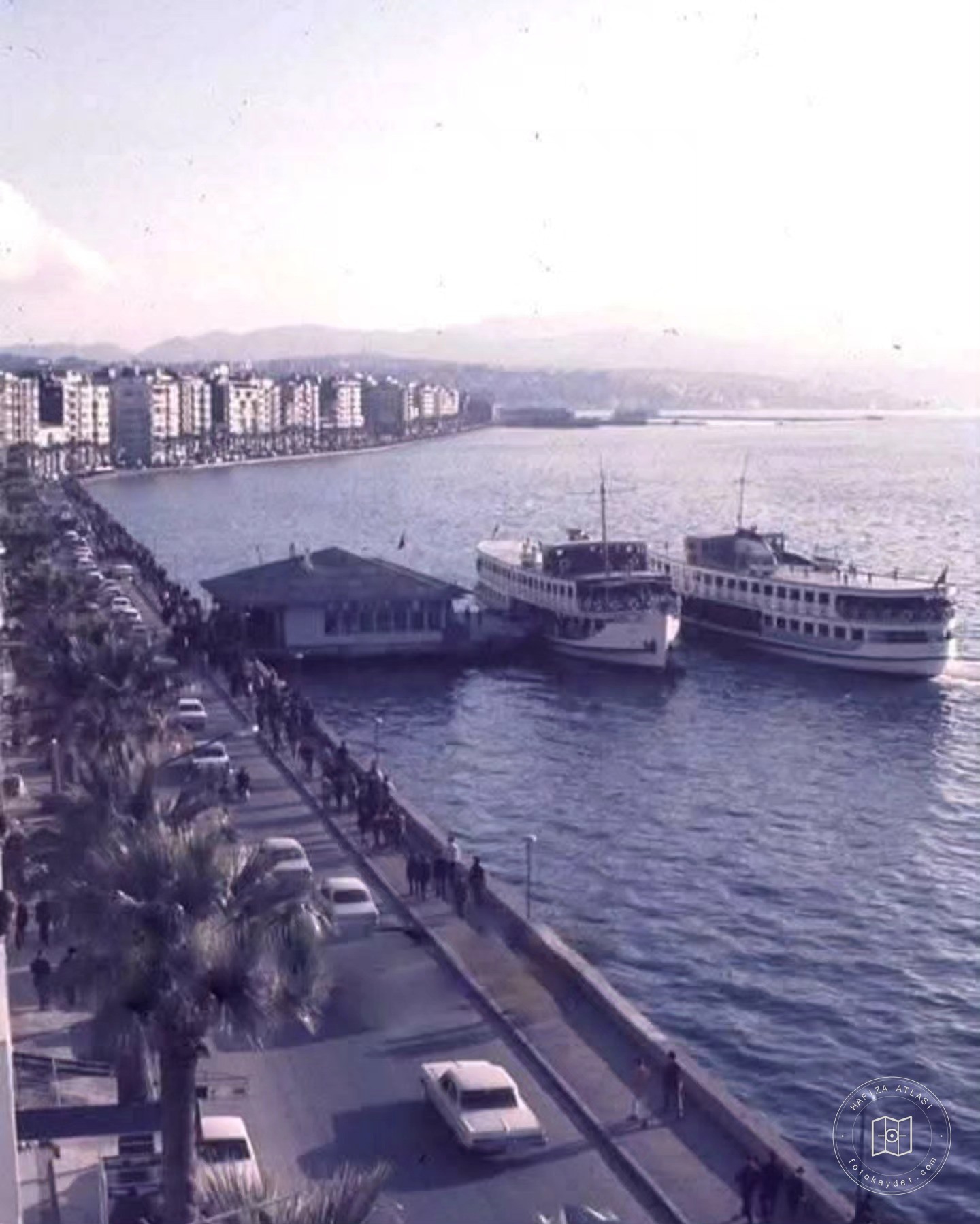 Kordonboyu ve Alsancak Vapur İskelesi, İzmir, 1974