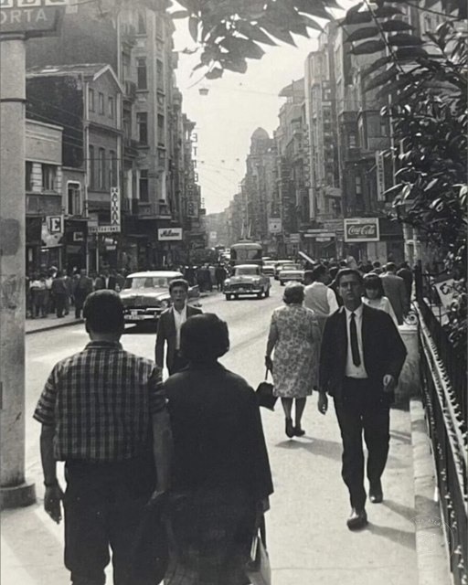 Taksim, 1966