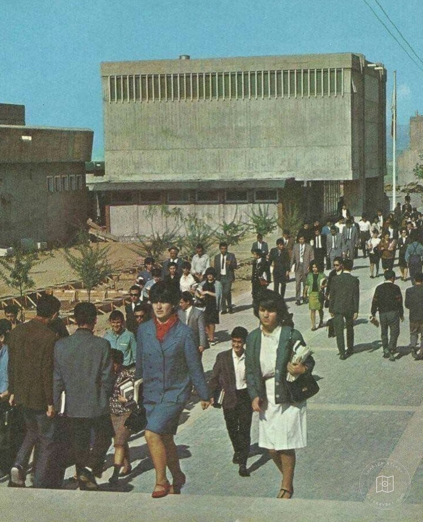 Anıtkabir’de ziyaretçiler