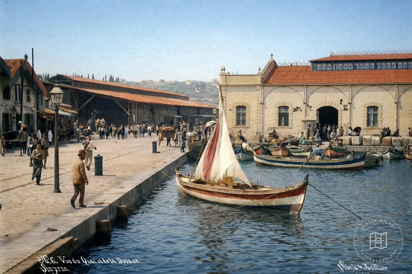İzmir rıhtımı ve gümrük, 1890