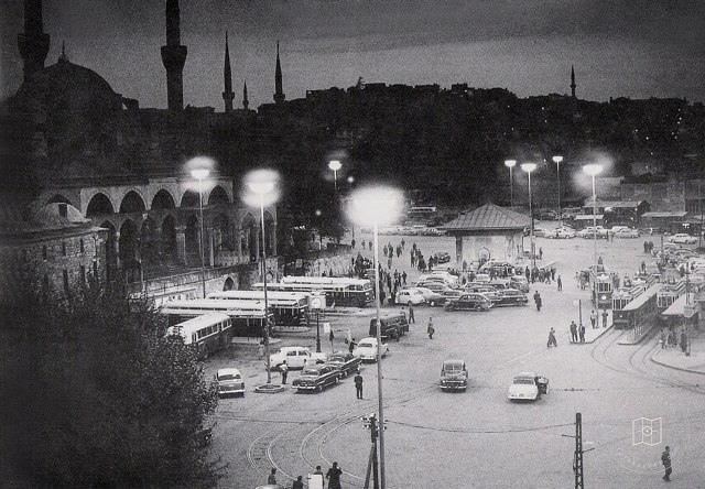 Üsküdar at night, 1958