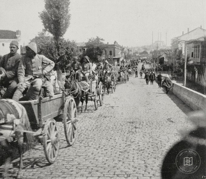 Ottoman military wagons entering Edirne